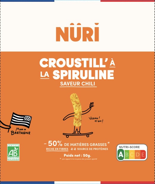 Spirulina and chili puffed chips