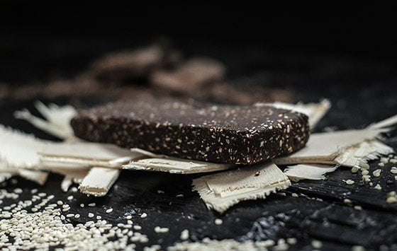 Sens Chocolate & Sesame protein bar - 21bites