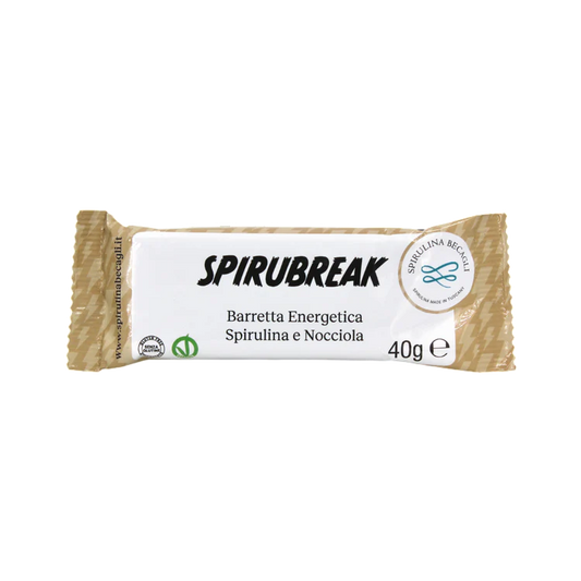 Energy bar with spirulina and hazelnut